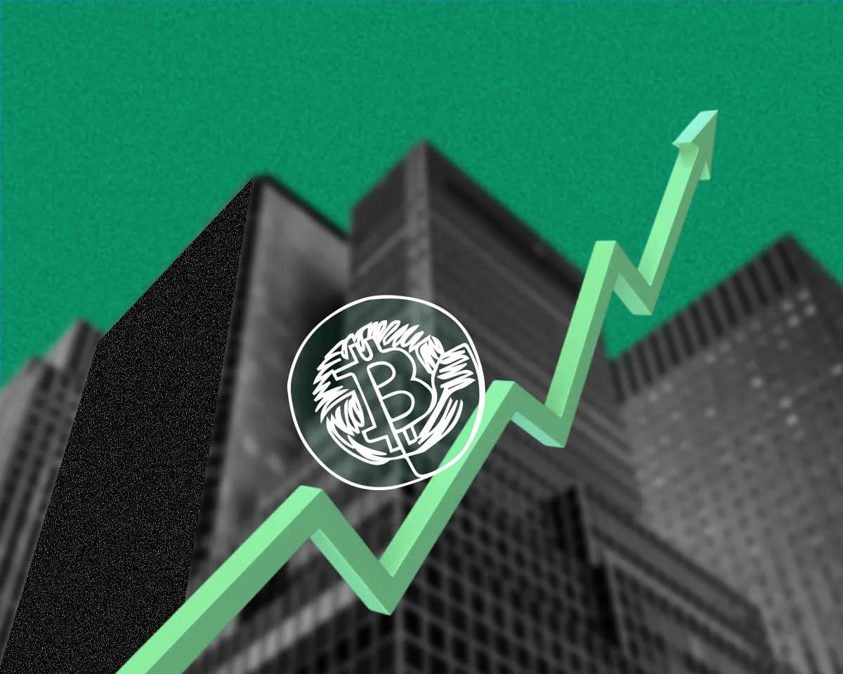 Bitcoin Surges to $78,000 as Strait of Hormuz Reopens